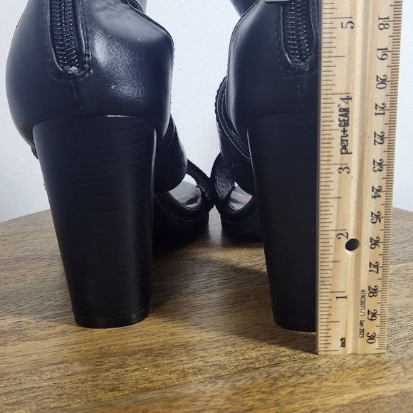 Christian LaCroix Black Block Heel Bootie Perforated Accent Size 8 Women's Heels - Picture 9 of 12